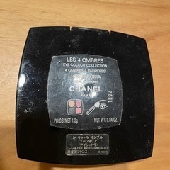 アイシャドウ　CHANEL シャネル　LES 4 OMBRES 10の画像
