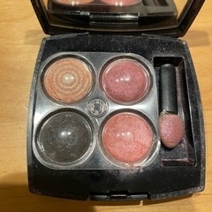 アイシャドウ　CHANEL シャネル　LES 4 OMBRES 10の画像