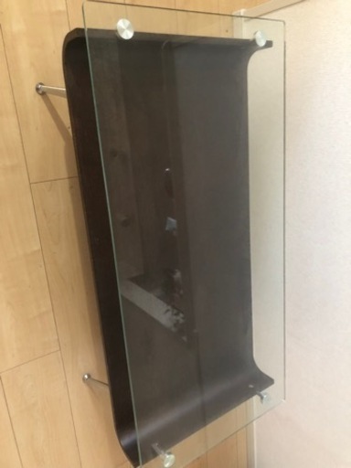 ガラステーブル