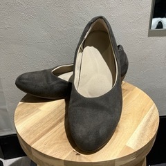 【美品】レディース　ローヒールパンプス　24.5