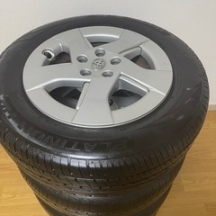 トヨタ プリウス 30系 タイヤセットの画像