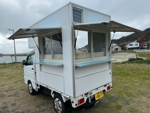 ③キッチンカー箱　新品未使用　最上級モデル　　2面窓　軽トラックは無料で差し上げます