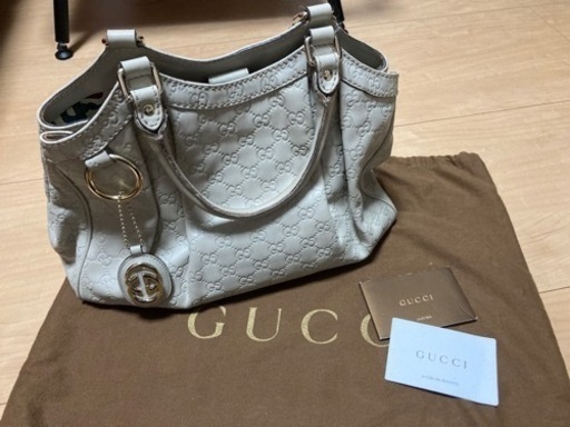 グッチ　ハンドバッグ