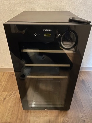 ワインセラー　さくら製作所 SAB-50G-PB 長期熟成用ワインセラー 「FURNIEL SMART CLASS」 12本収納(最大20本)
