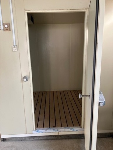 業務用保冷庫
