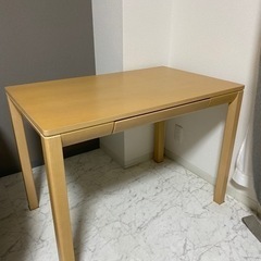 学習机、パソコンデスク、作業台（決まりました）
