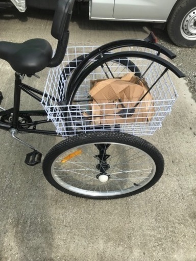 大人用三輪車 24インチ 7スピード 3輪自転車 大人用 三輪自転車 トライク マンパワーペダル 三輪車