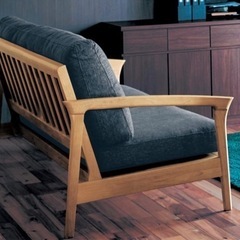 【美品】ウッドフレーム　二人掛けソファーの画像