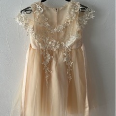 女の子用ドレス　140サイズ　ベージュの画像