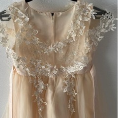 女の子用ドレス　140サイズ　ベージュの画像