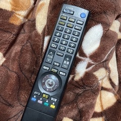 液晶テレビ  32インチ リモコン付き 首振り機能付きの画像