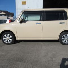 ラパン　アイドリングストップ・ナビ付　走行59000km　総額￥260000の画像