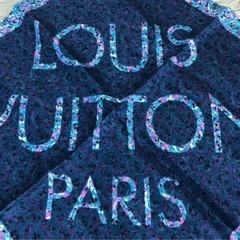 LOUISVUITTON チーフ入額縁の画像