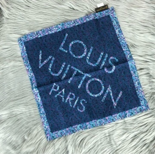 LOUISVUITTON チーフ入額縁