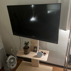 TOSHIBA 40インチ　テレビ　テレビ台