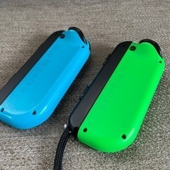 【お取引完了】NintendoSwitch純正ジョイコン L2個の画像