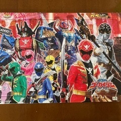 【3/20で終了】ディズニー　仮面ライダー　ゴーカイジャー　子供　パズル　3枚　差し上げますの画像