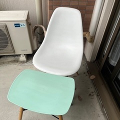 椅子　フット付き