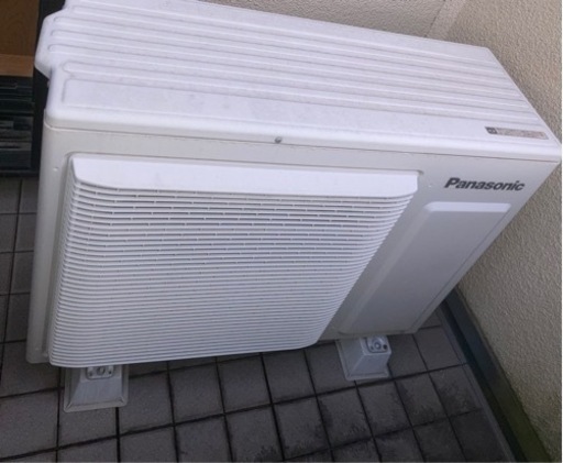 Panasonic王道エアコン定価40万格安で売ります❗️