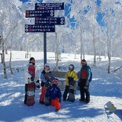 ⛄3月、4月頑張って
スノボしませんか🗻🏂️⛄の画像