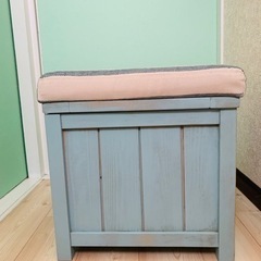 ベンチチェスト(収納家具) 42㌢✖️42㌢の画像
