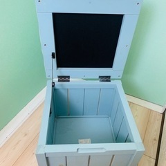 ベンチチェスト(収納家具) 42㌢✖️42㌢の画像
