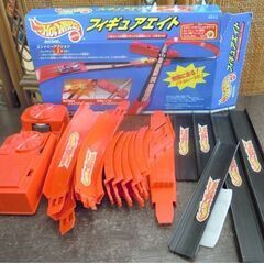 ホットウィール フィギュアエイト 無限トラック 欠品あり 札幌市北区屯田の画像