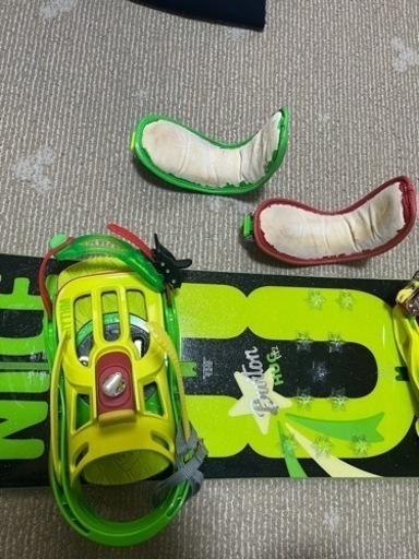 【決まりました】BURTON×SALOMON　初心者おすすめスノーボードセット　HUG142cm