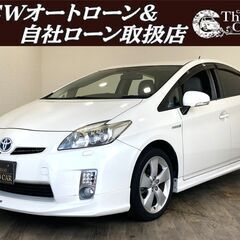  【自社ローン】【頭金・保証人無！！】 プリウス（827）