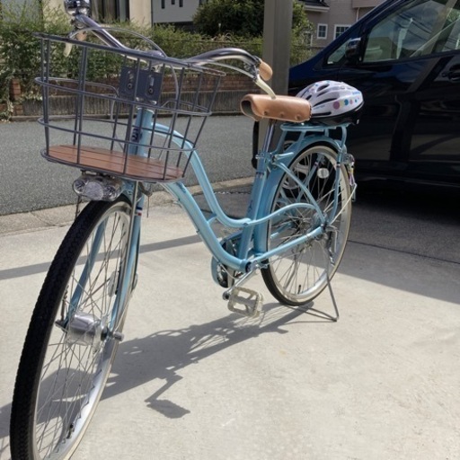 自転車24インチ　ヘルメット着き　　オートライト