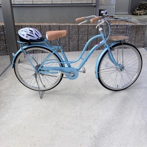 自転車24インチ　ヘルメット着き　　オートライト