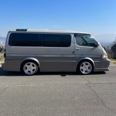 香川発100系ハイエース　スーパーカスタムG 3.0ディーゼルターボ　8人乗りの画像