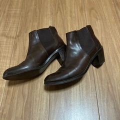 ユナイテッドアローズ ブーツ 22.5cmの画像