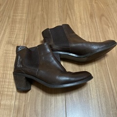 ユナイテッドアローズ ブーツ 22.5cmの画像