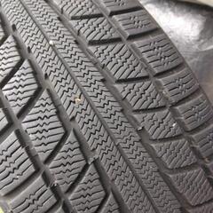 スタッドレスタイヤ　四本　225-65-17