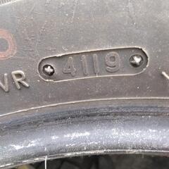 スタッドレスタイヤ　四本　225-65-17の画像