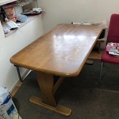ダイニングテーブル