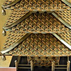 処分　五重塔　五円玉　インテリア　置物　980枚?の画像
