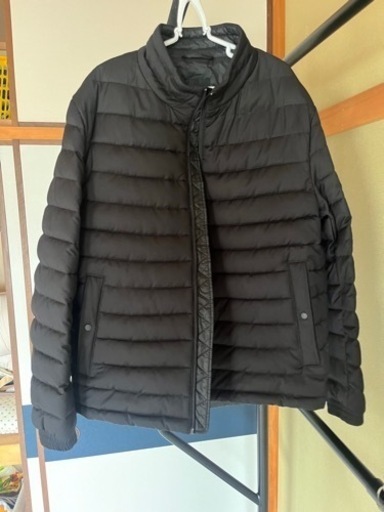 未使用　HUGO BOSS ダウンジャンパー