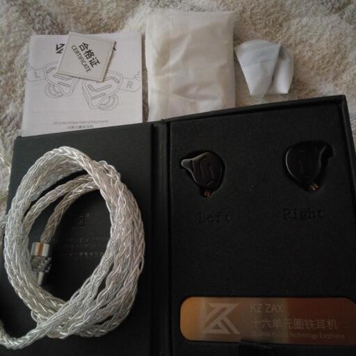 ヘッドフォン KZ ZAX
