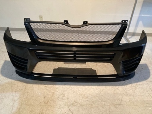 ハイエース200系　バンパー