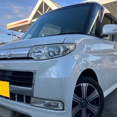 特別仕様車‼️月々9千円〜分割可❗️車検2年付き！【名義変更代込み】広い車内！大人気‼️ダイハツ タントカスタム☆HDDナビ付き☆走行中DVD観れます☆ETC付き☆電動スライドドア☆社外アルミ☆ドライブレコーダー☆事故修復歴無し！そのまま乗って帰れます！の画像