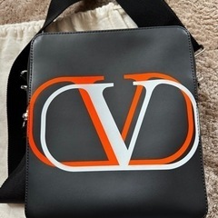 VALENTINO ヴァレンティノ　ショルダーバッグの画像