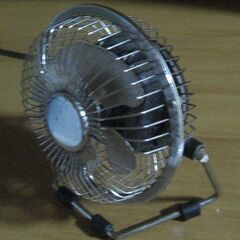 小さな扇風機の画像