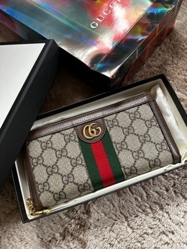 GUCCI 長財布