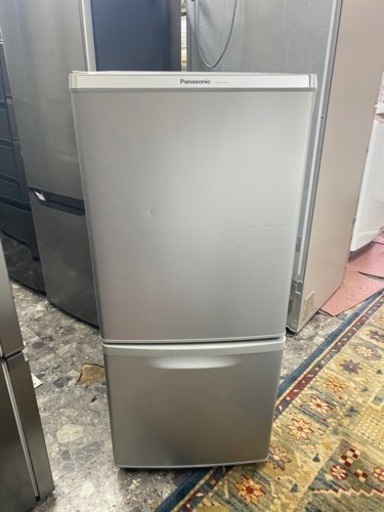北九州市内配送無料　保証付き　パナソニック Panasonic NR-B145W-S [冷蔵庫 （138L 右開き）シルバー]