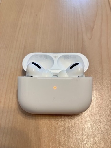 【純正】 AirPods Pro (エアーポッズプロ) ケース+本体(右耳のみ)