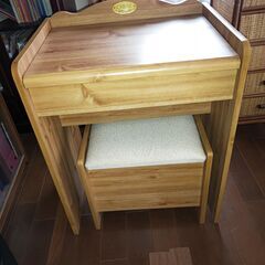 ドレッサーデスク チェア