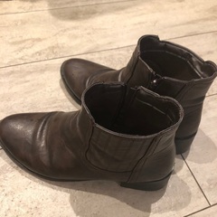 ヒール3.5〜4センチ合皮ショートブーツ24-25センチの画像