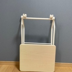 木目調　白　折りたたみ　テーブル　キャスターつきの画像